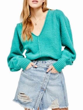 Free People Reverie Emerald Aura V Neck Pullover